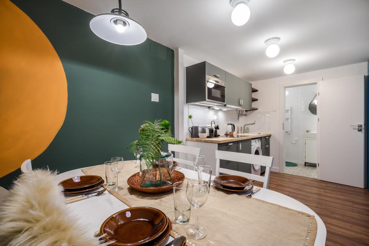 Colorful Designer Home In The Heart Of Budapest Budapeste Exterior foto